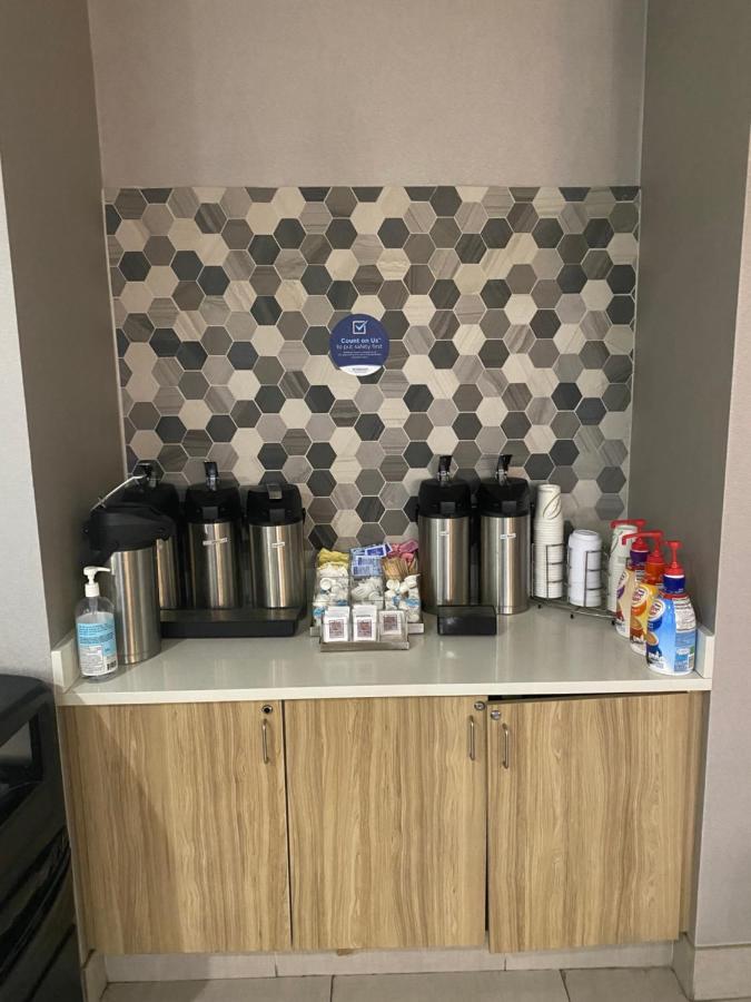 La Quinta Inn & Suites By Wyndham Lake City Kültér fotó